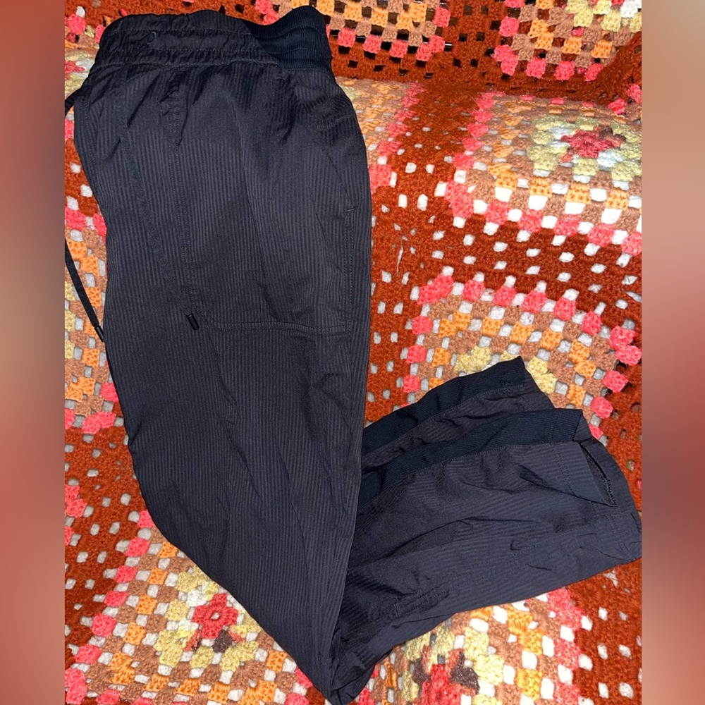 Lululemon studio pants